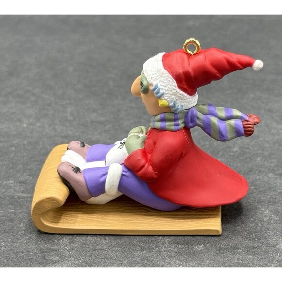 VTG 1998 Hallmark Keepsake Christmas Ornament "Maxine" Sledding w/Dog Floyd - Picture 3 of 9